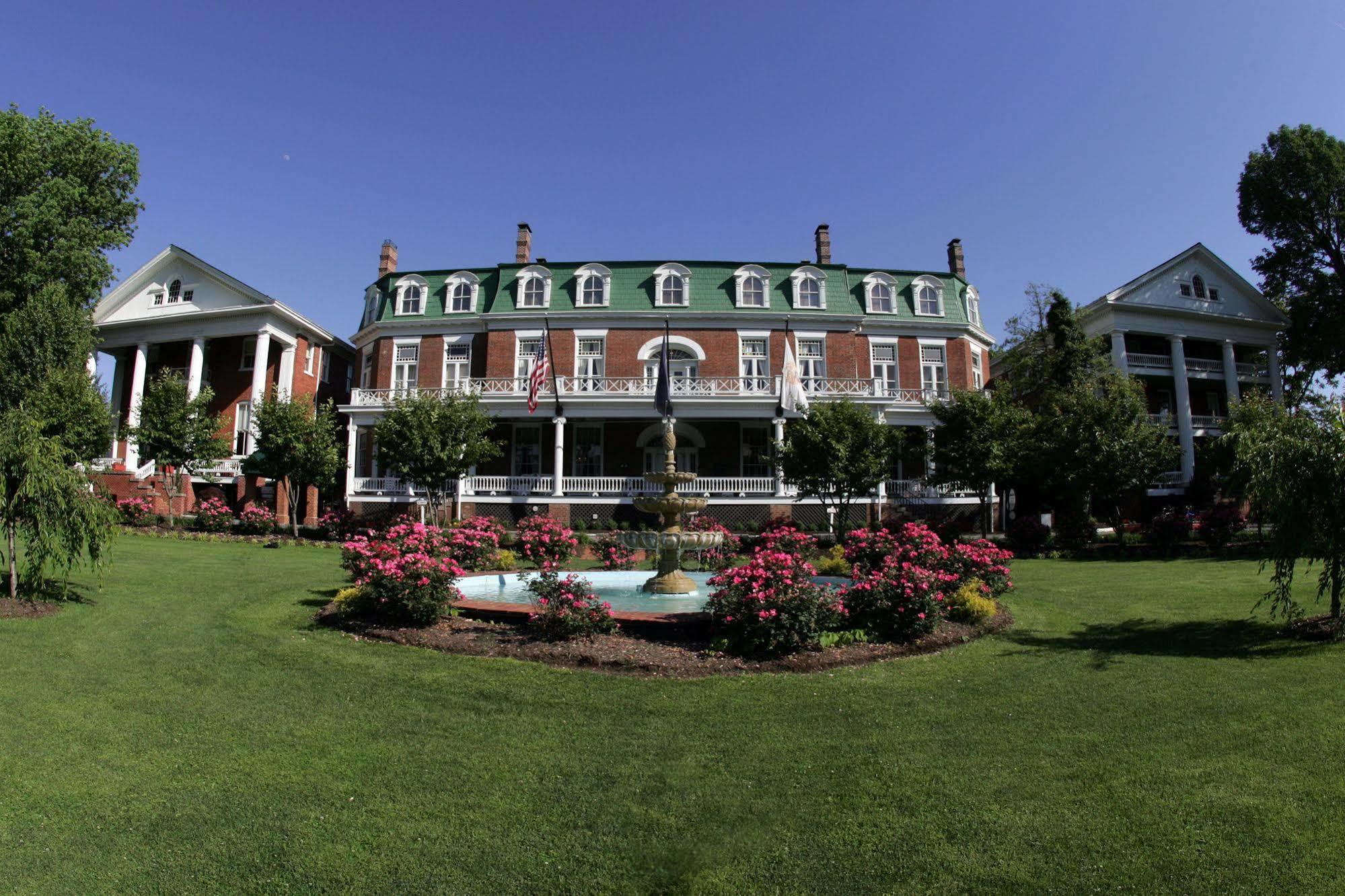 The Martha Washington Inn And Spa Abingdon Exterior photo